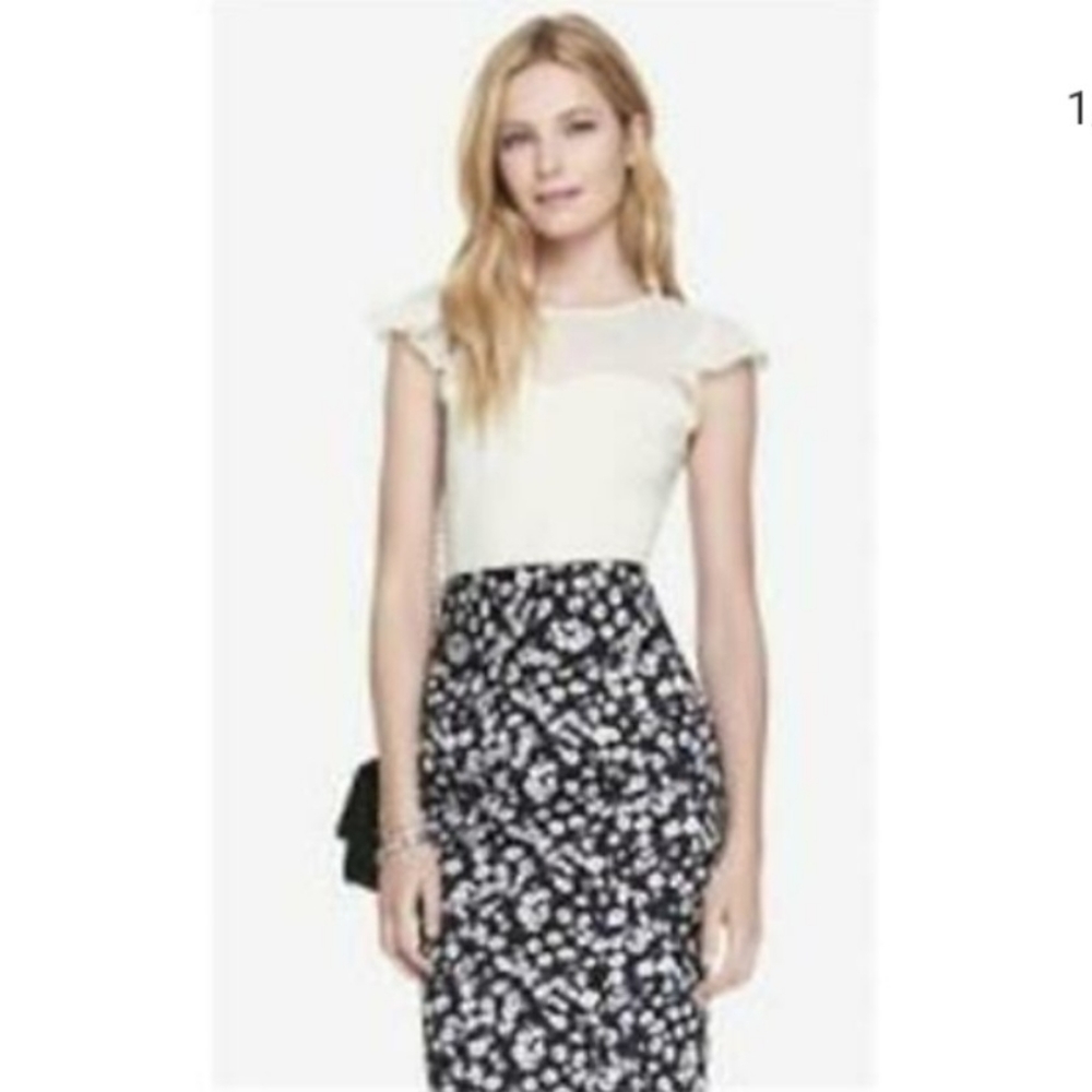 Express Ruffle Chiffon Sleeve Tee